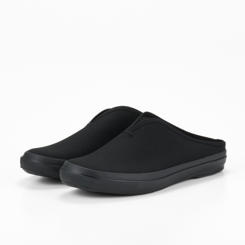 SLIT MULE BLACKMONO_2